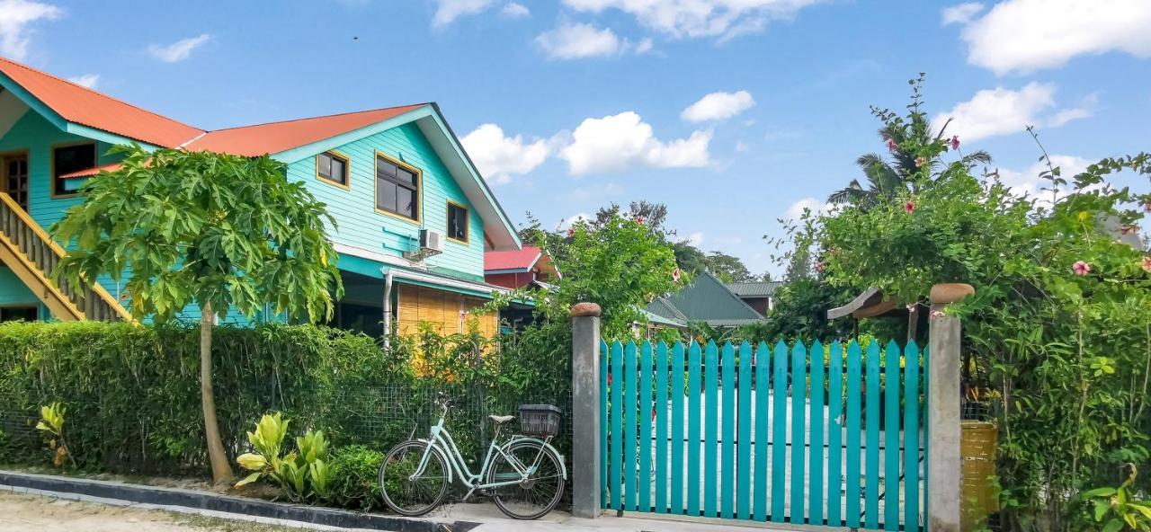 Bwaver Cottage La Digue Exterior photo