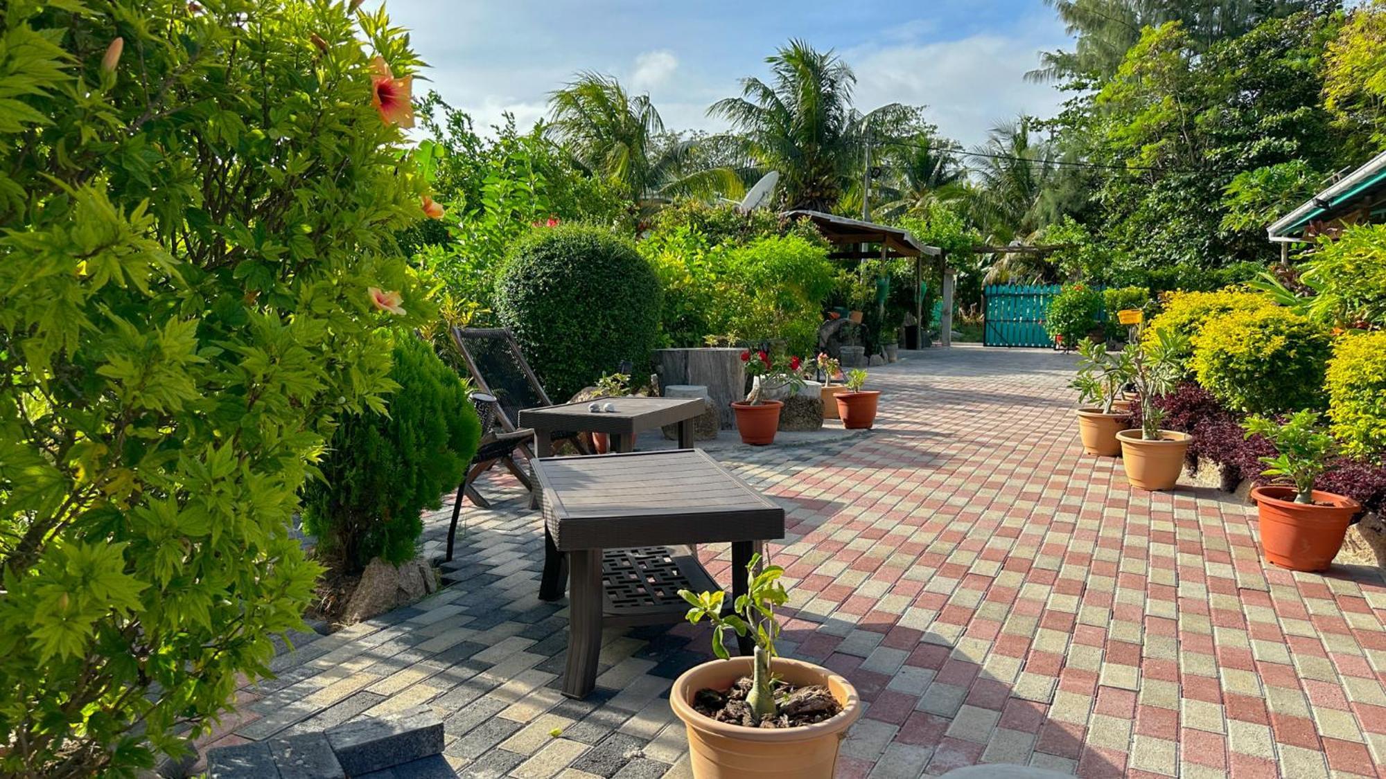 Bwaver Cottage La Digue Exterior photo